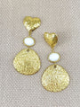 Boucle d'oreille coeur blanc