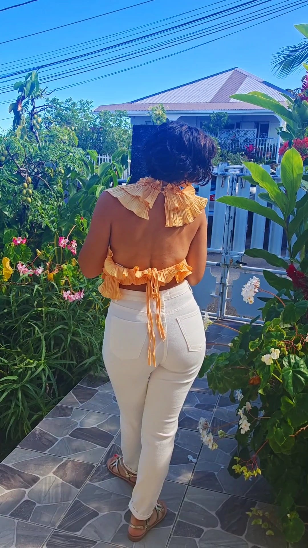 Top froufrou
